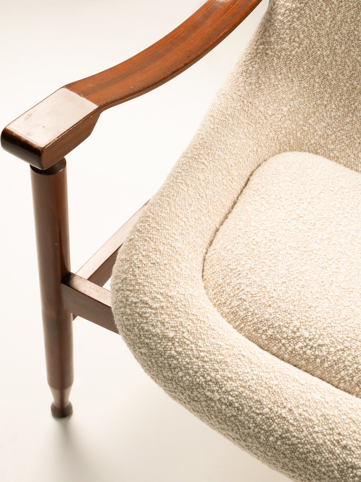 Pair of Tiki Armchairs by Busnelli, Italy 1960s Chairs