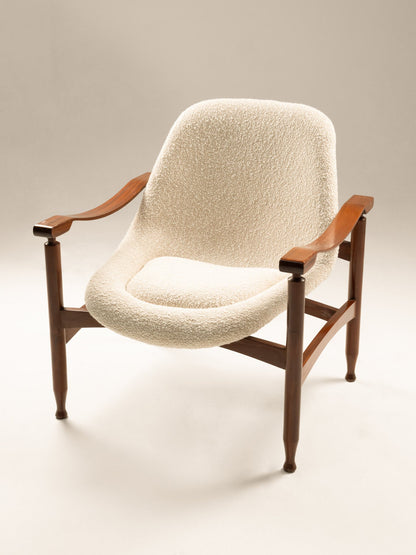 Pair of Tiki Armchairs by Busnelli, Italy 1960s Chairs