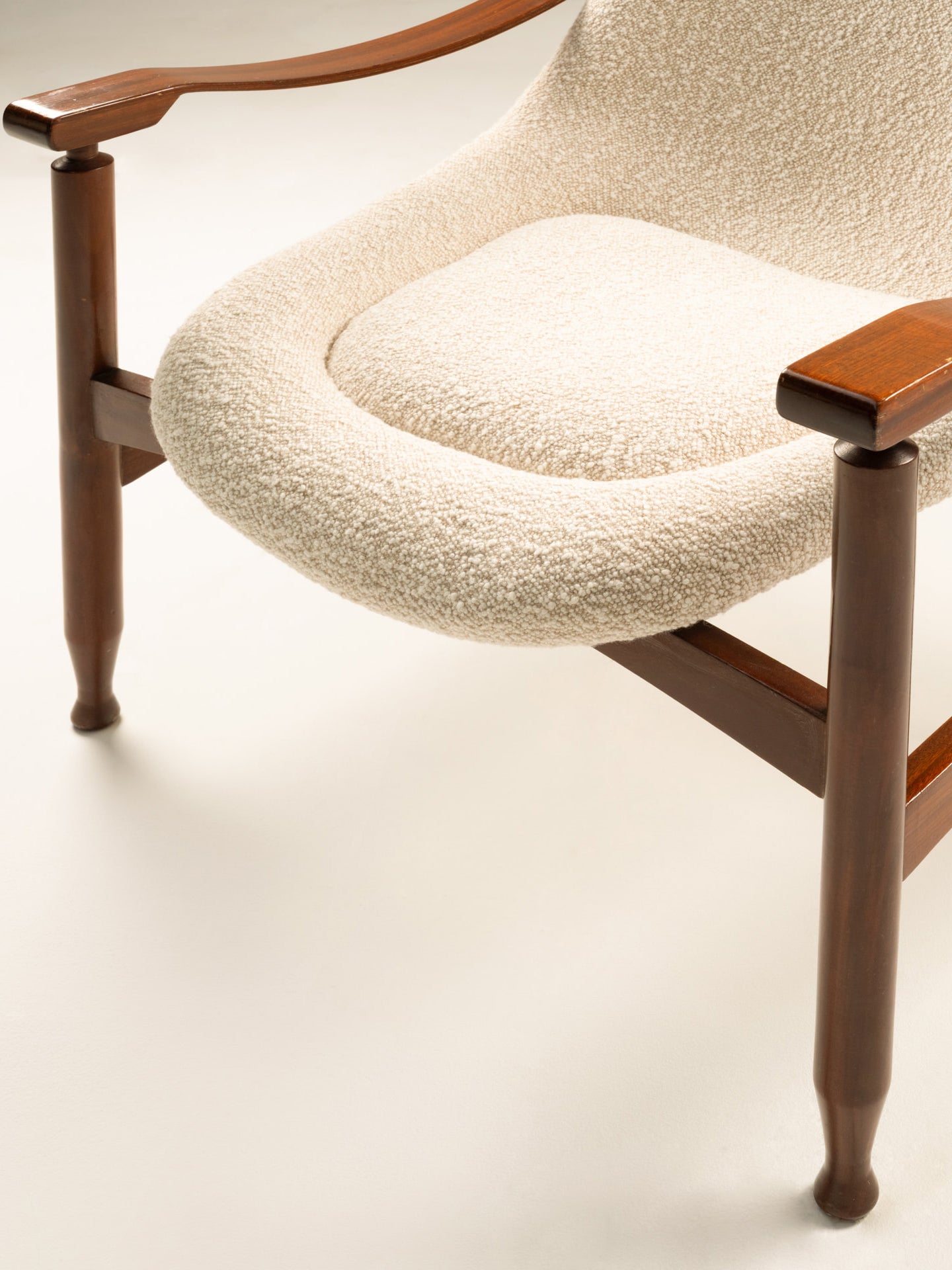 Pair of Tiki Armchairs by Busnelli, Italy 1960s Chairs