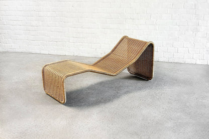 Tito Agnoli for Pierantonio Bonacina, Italian 1960s P3 Chaise Lounge in Metal and Natural Cane Chaise Lounges