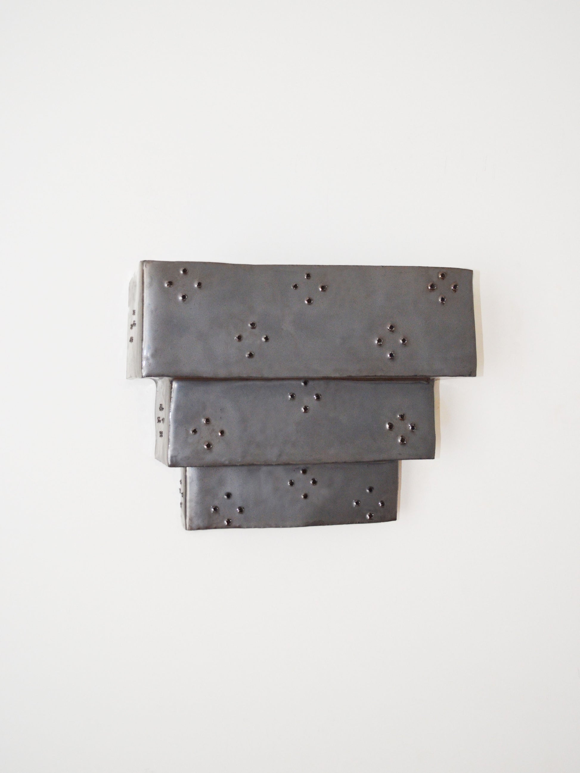 Totem Sconce - 3 Tier Sconces