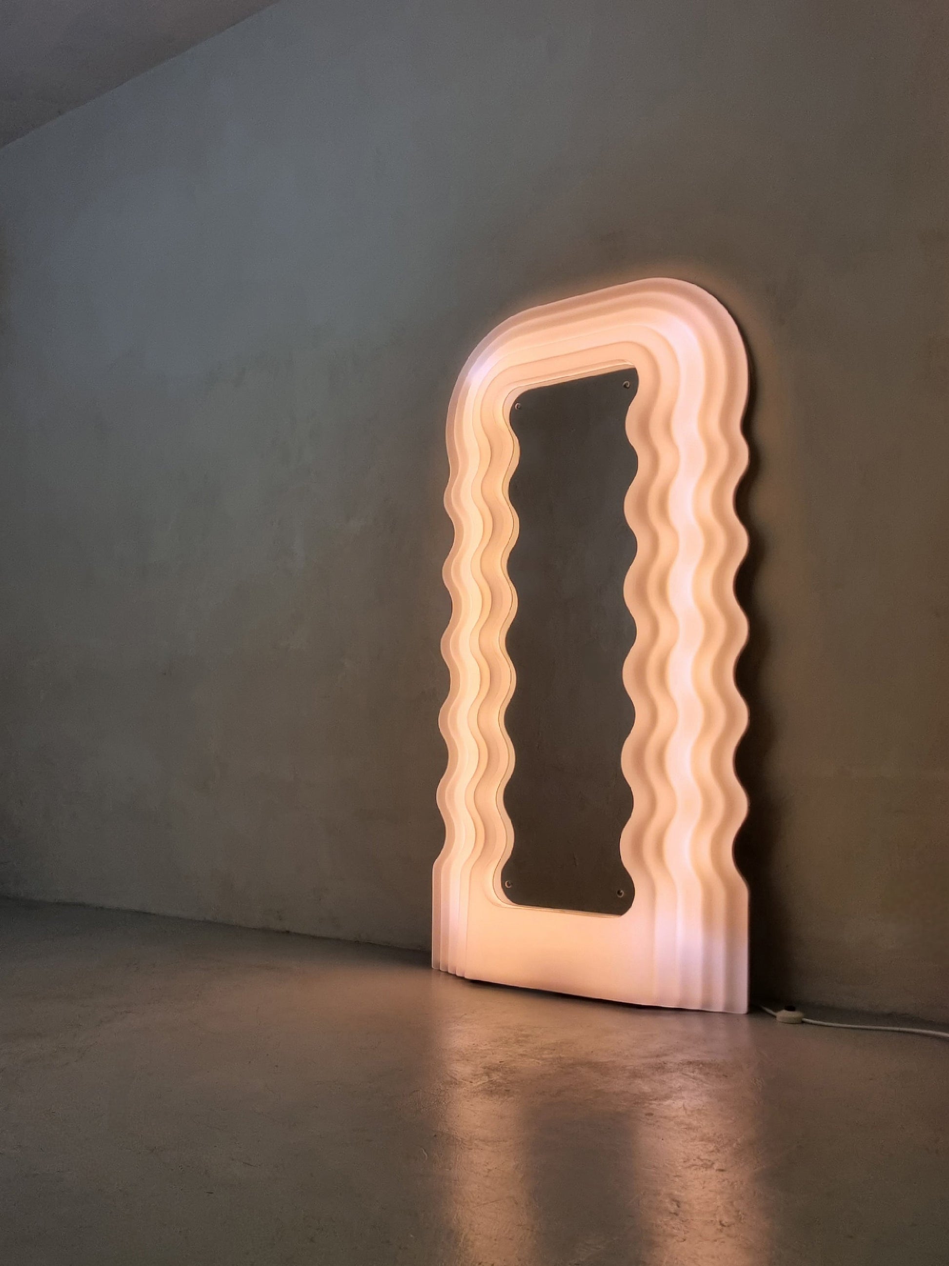 Ultrafragola Lighted Mirror by Ettore Sottsass for Poltronova, 80s Mirrors