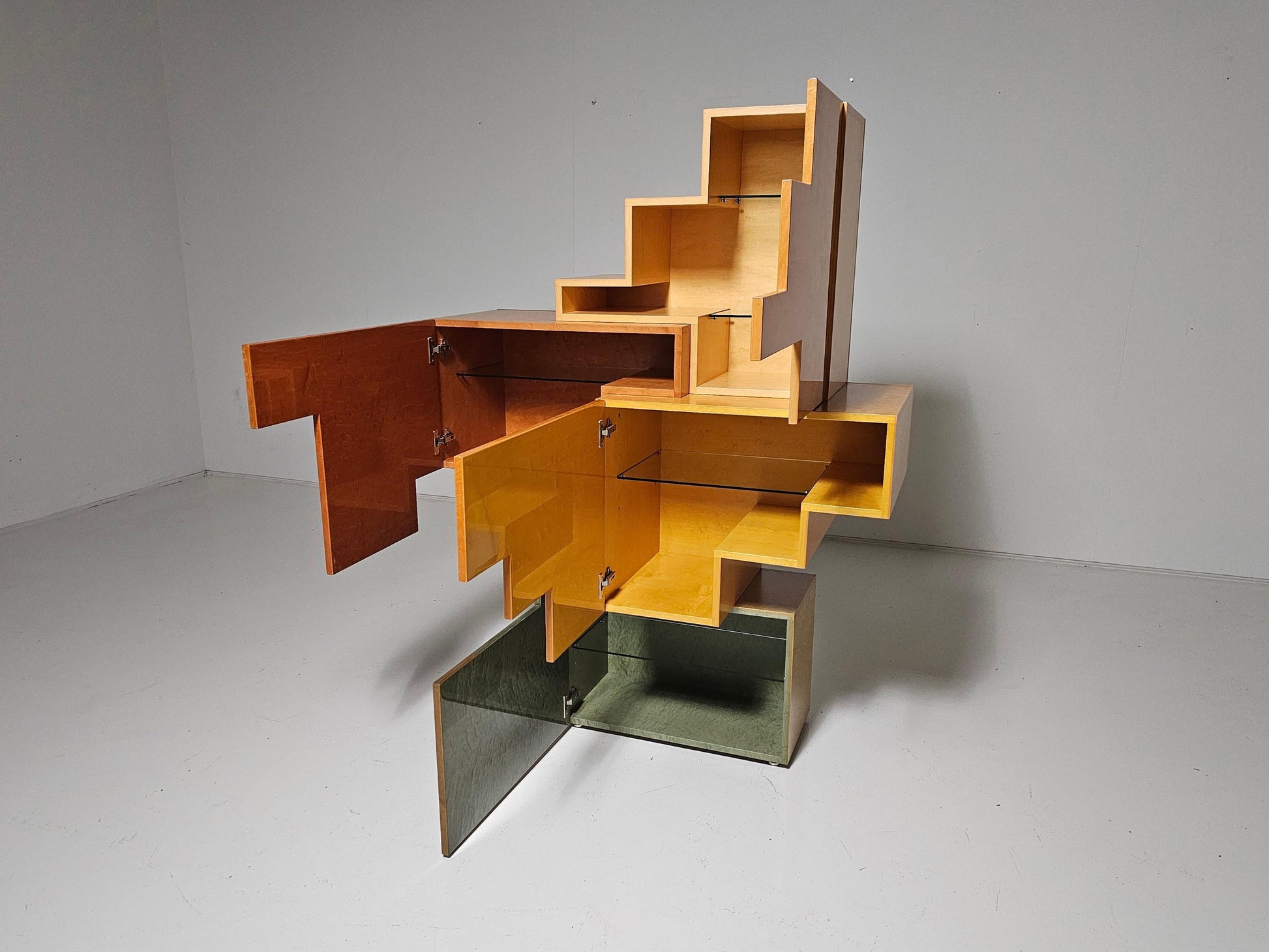 Unique Burlwood Sculptural Cubist Cabinet, Italy, 1990s Cabinets