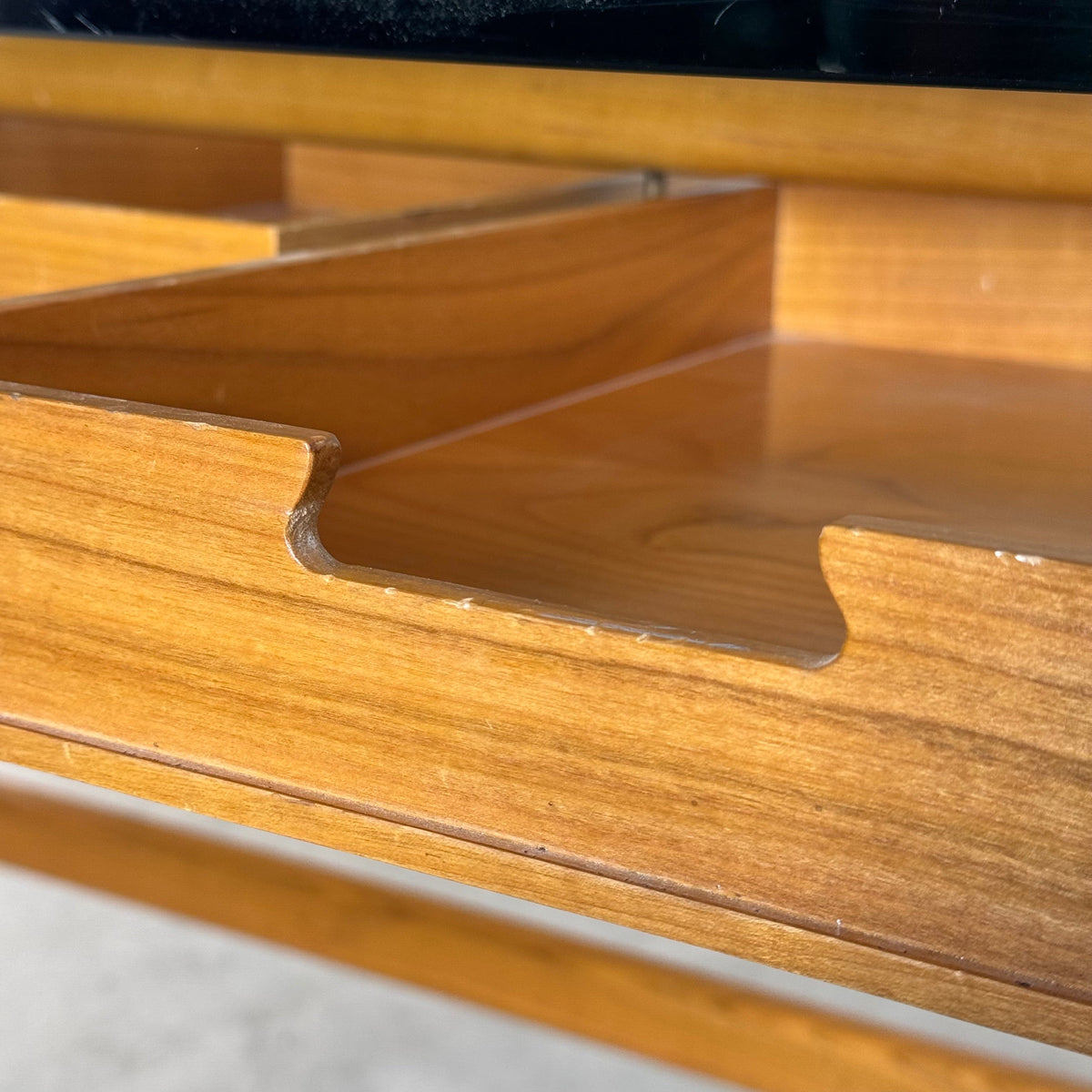 Very Rare Walnut Working Table / Desk by Ignazio Gardella, Milan, Italy, 1950 Desks