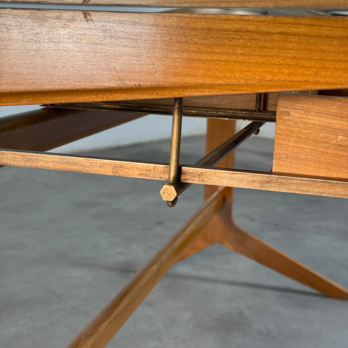 Very Rare Walnut Working Table / Desk by Ignazio Gardella, Milan, Italy, 1950 Desks