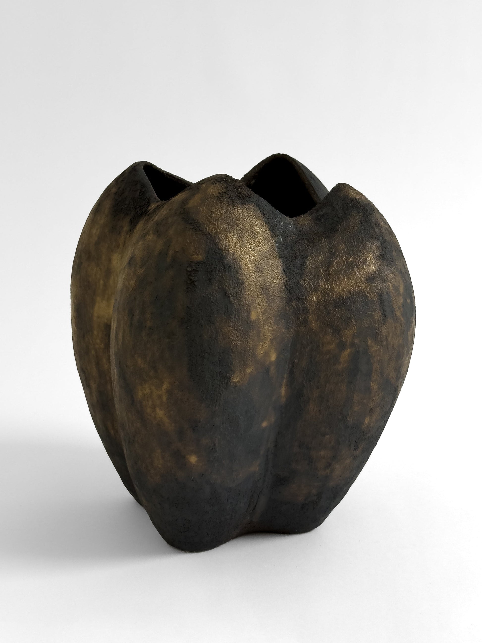 Vessel No. 606 by Natalia Engelhardt Vases