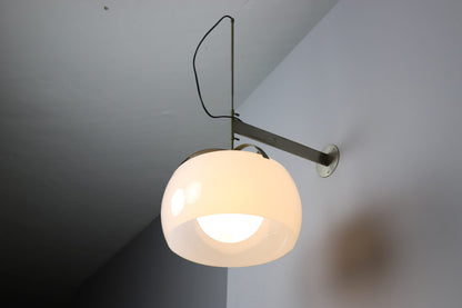 Vico Magistretti "Omega" Wall Lamp for Artemide Sconces