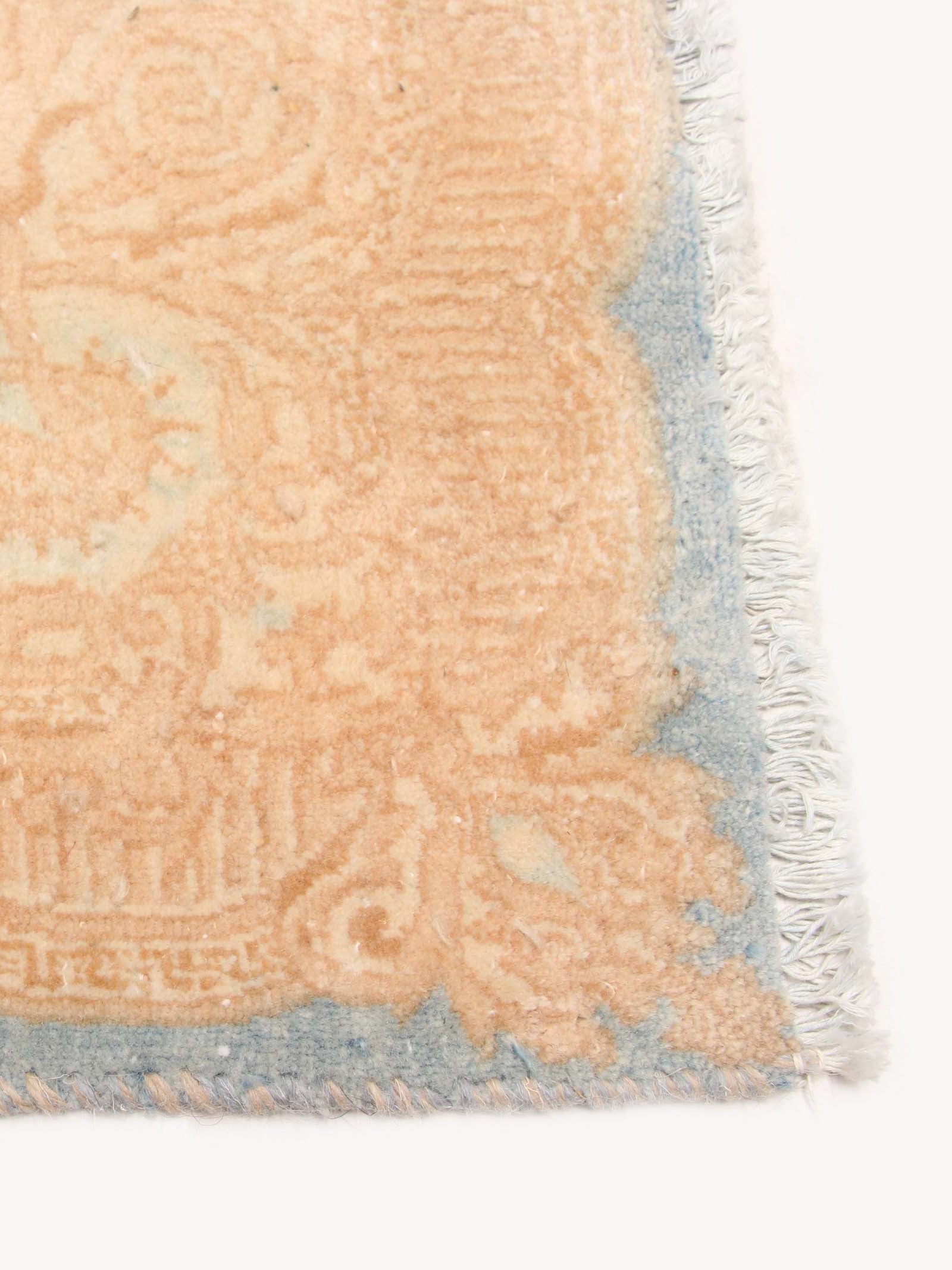 Vintage Rug in Honeyed, 8'10" x 10'11" Rugs