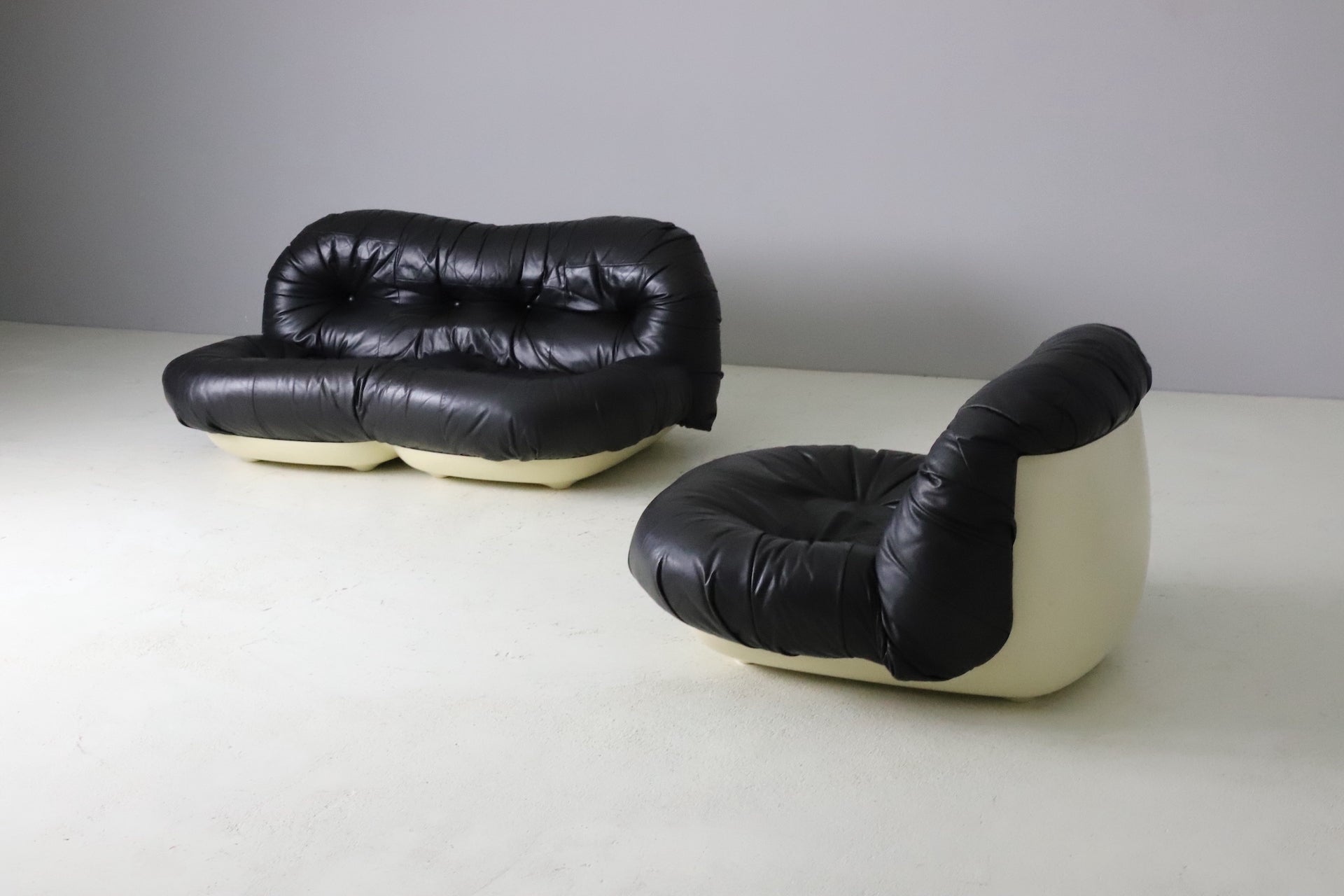 Vintage Space Age Seating Group - Rare 70s Design Collection Sofas
