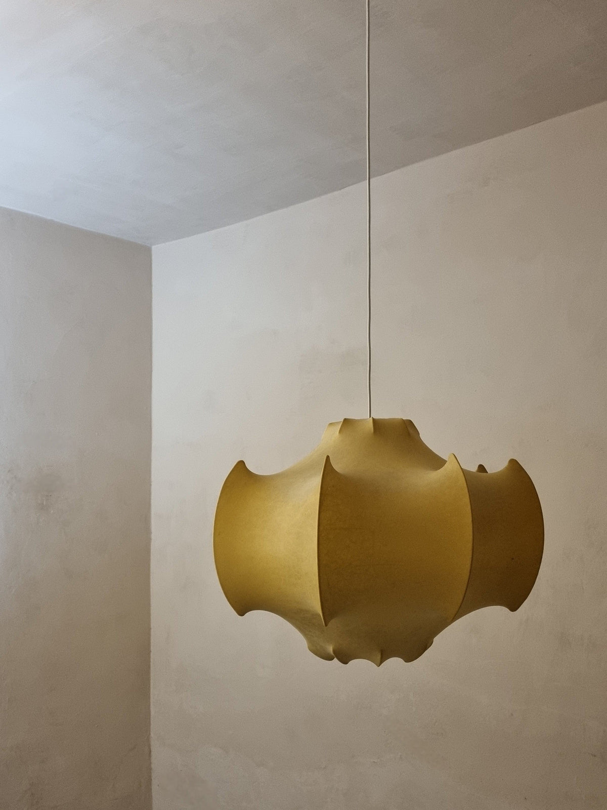Viscontea Cocoon Suspension Lamp Designed by Achille and Pier Giacomo Castiglioni for Flos, 1960s Pendant Lights