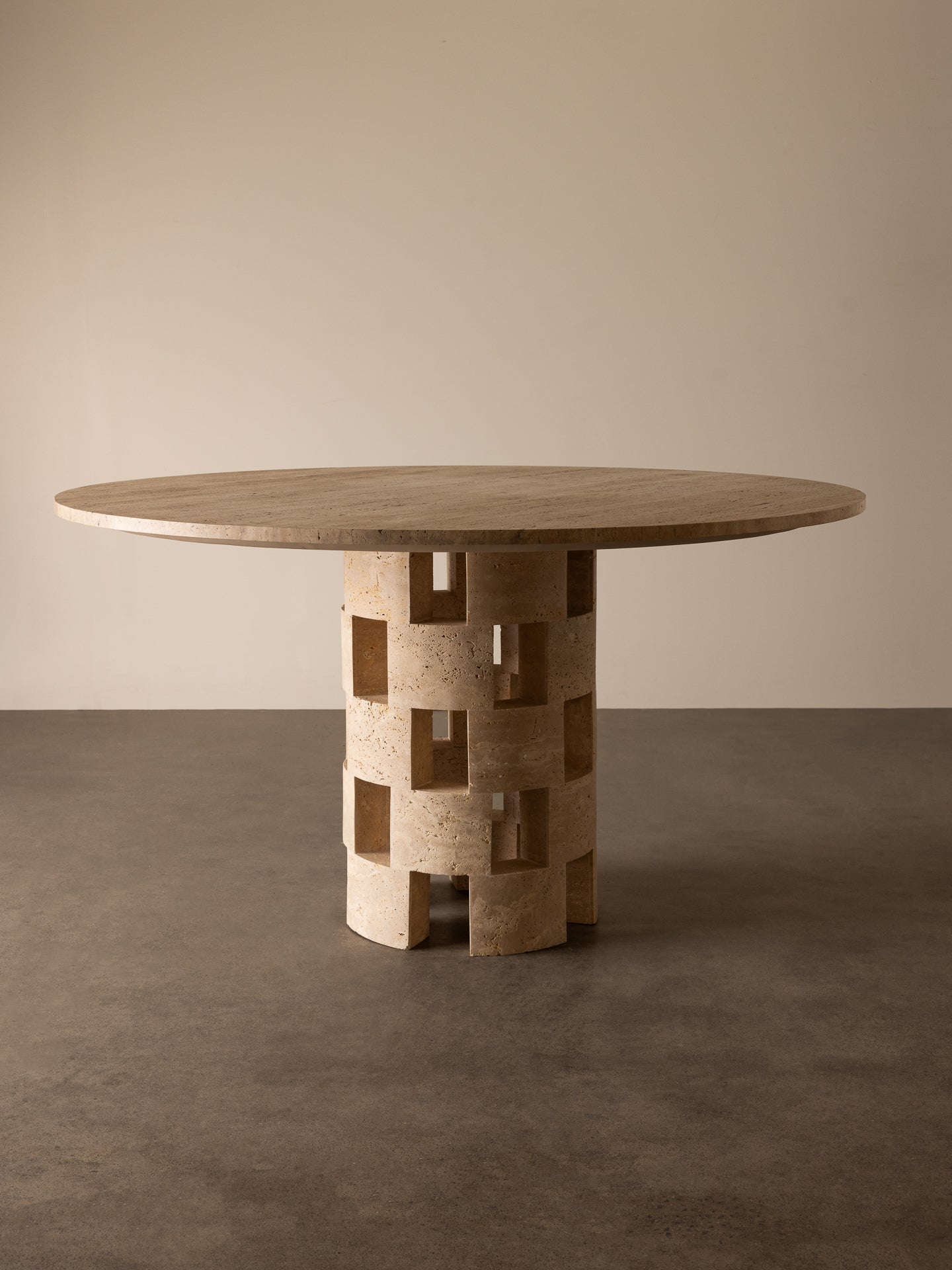 Vivi Dining Table in Travertine