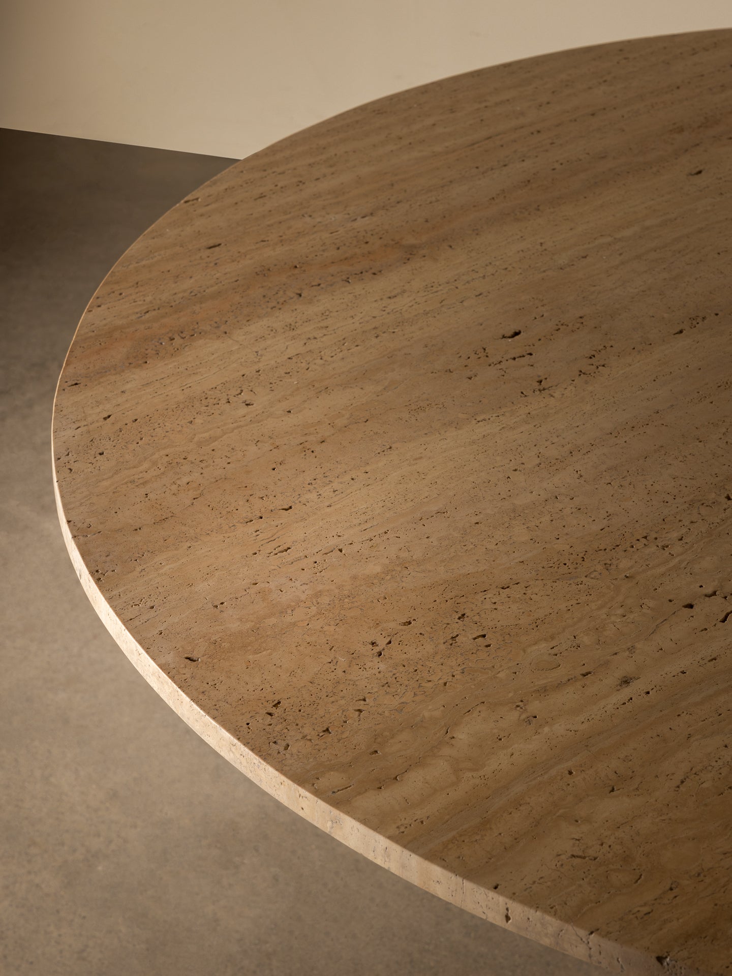 Vivi Dining Table in Travertine