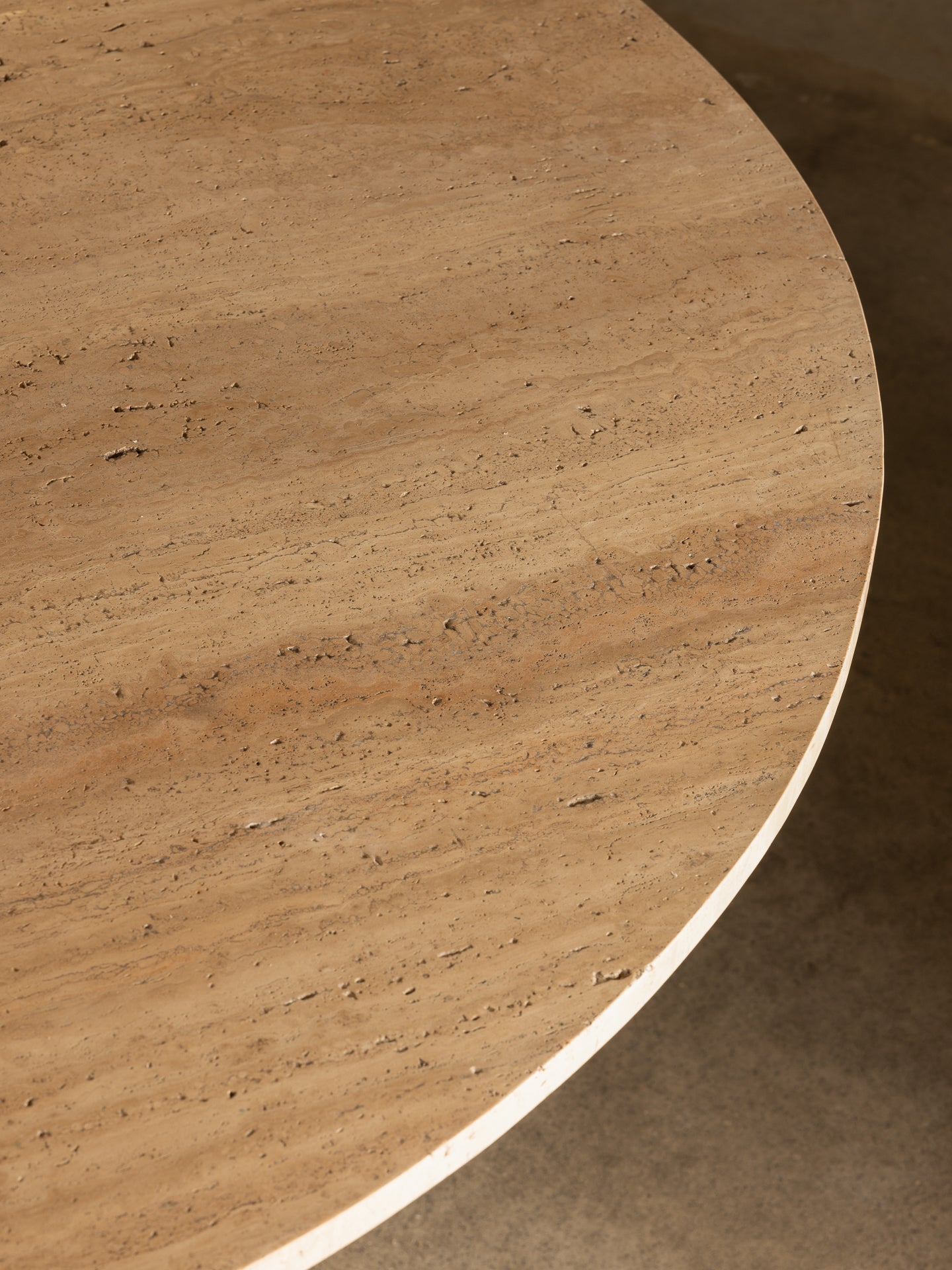 Vivi Dining Table in Travertine