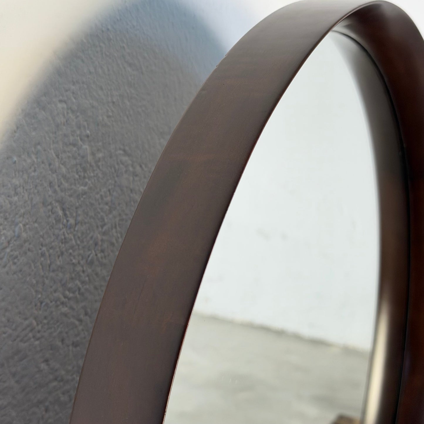 Italian Walnut Vanity Console with Round Mirror, Attributed to Paolo Buffa, 1950s Consoles
