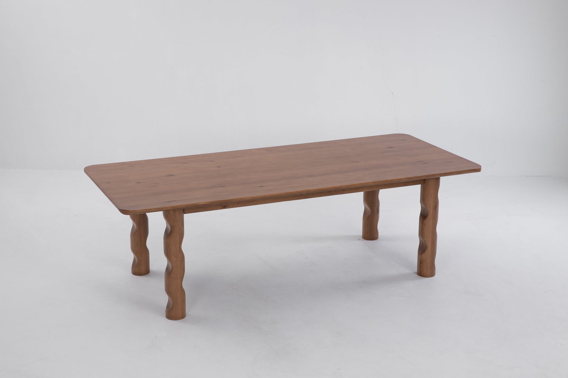 Wave Dining Table in Sienna Dining Tables