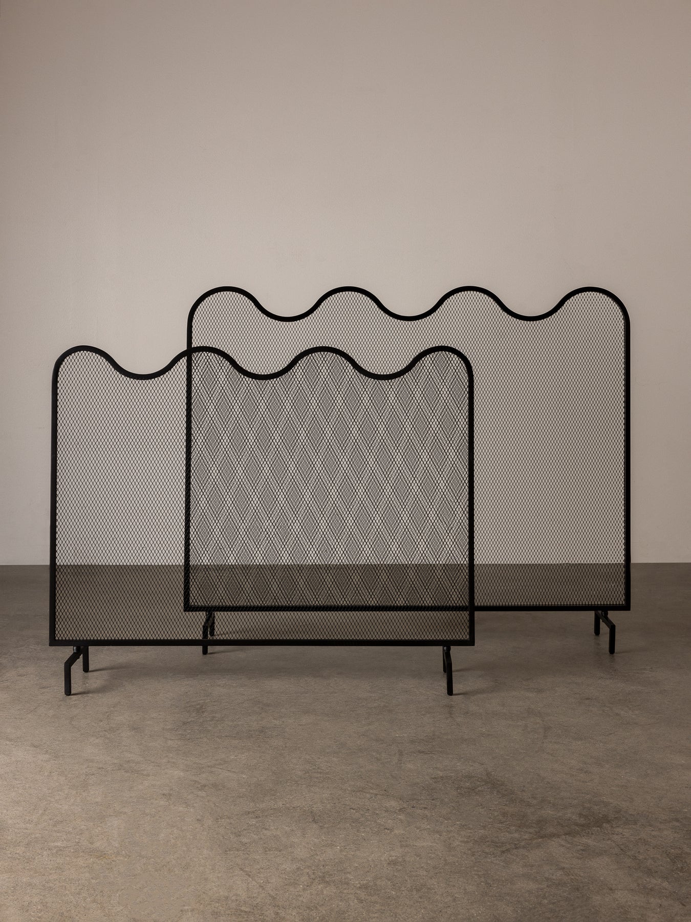 Wave Fire Screen Fireplace