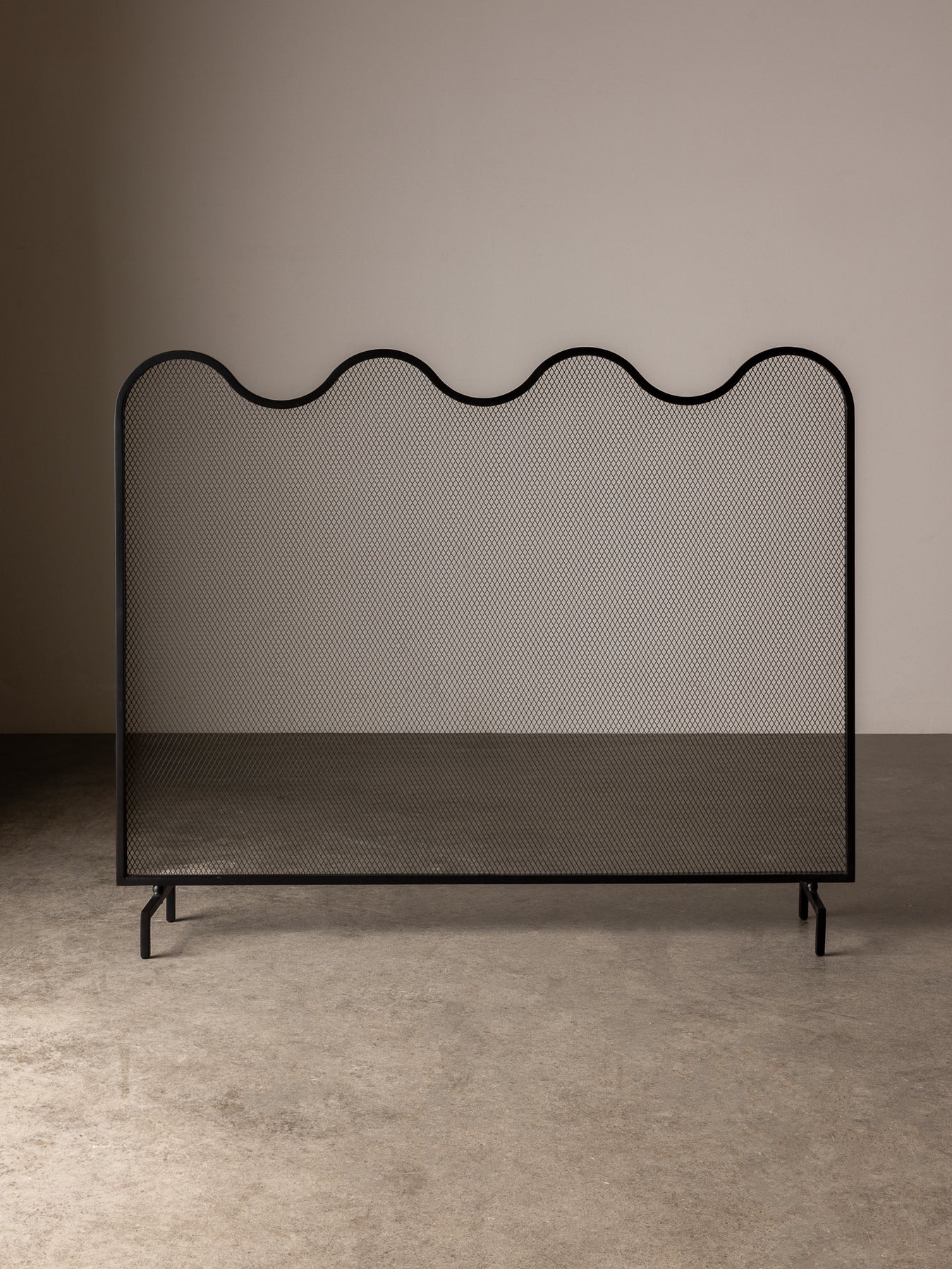 Wave Fire Screen Fireplace