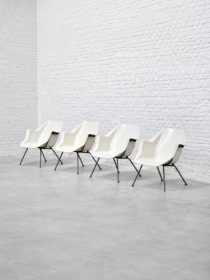 Wim Rietveld & André Cordemeyer for Gispen, Model 416 Chairs, Molded Polyester and Tubular Metal Chairs