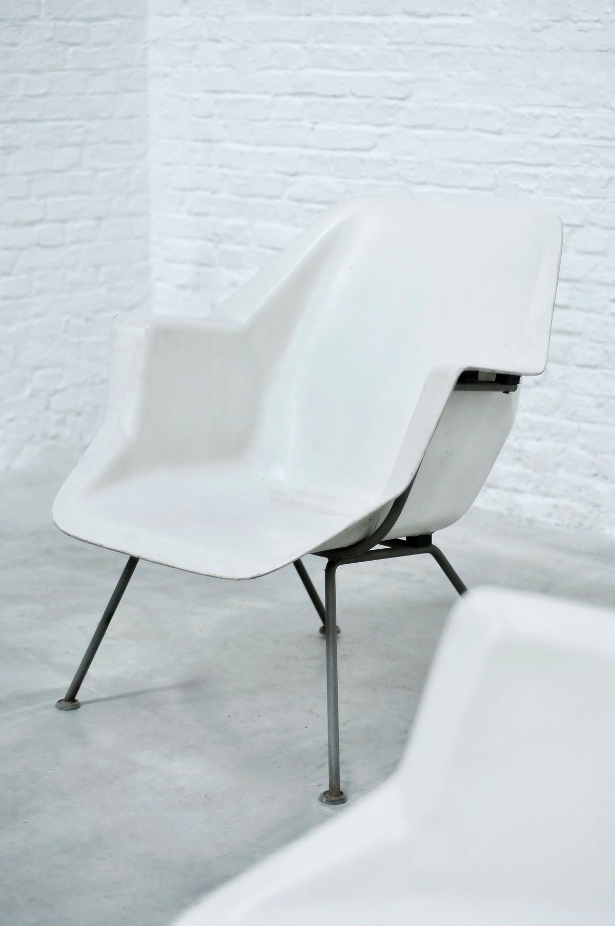 Wim Rietveld & André Cordemeyer for Gispen, Model 416 Chairs, Molded Polyester and Tubular Metal Chairs