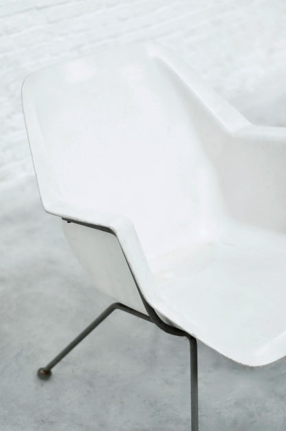 Wim Rietveld & André Cordemeyer for Gispen, Model 416 Chairs, Molded Polyester and Tubular Metal Chairs