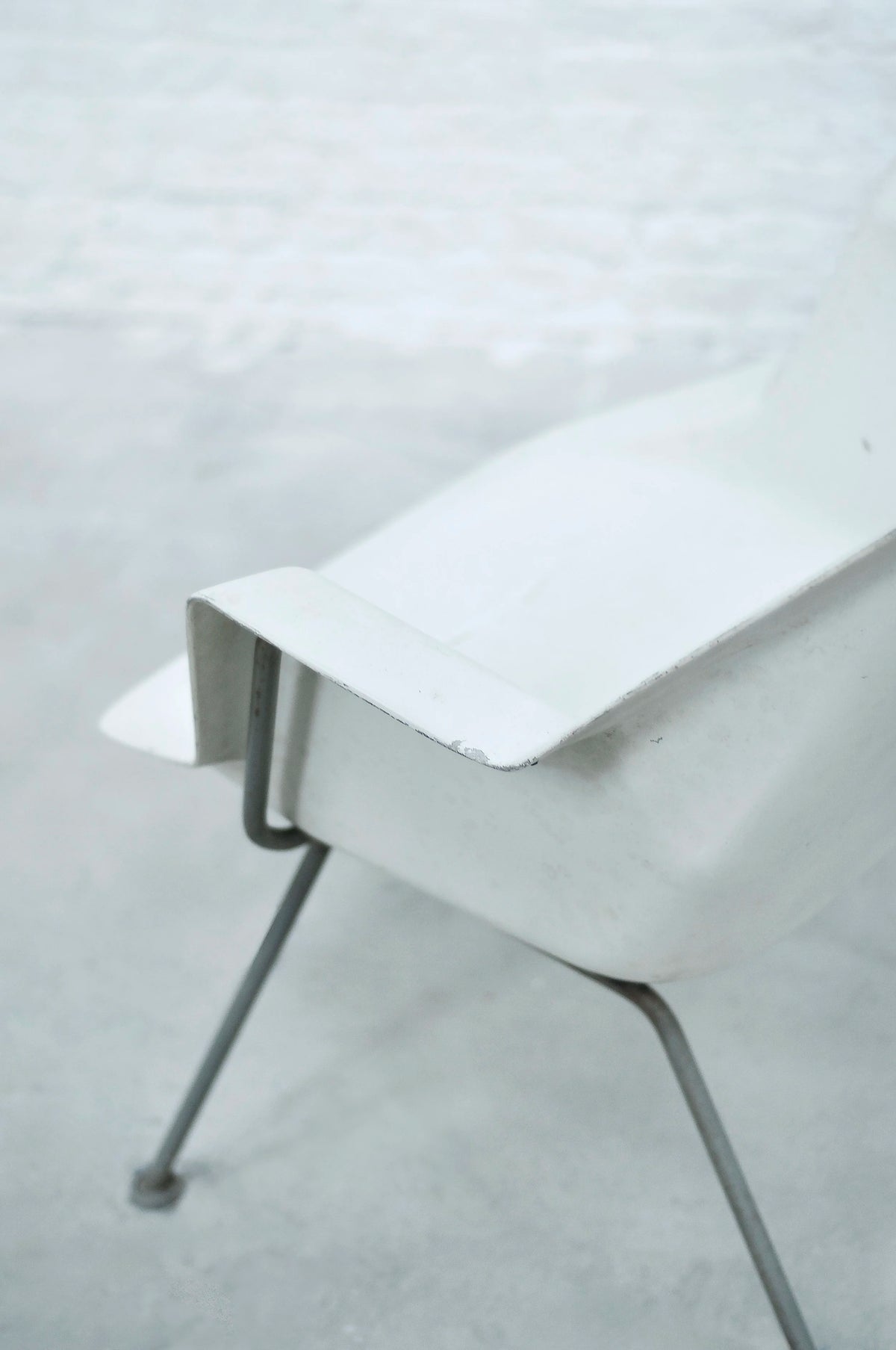 Wim Rietveld & André Cordemeyer for Gispen, Model 416 Chairs, Molded Polyester and Tubular Metal Chairs