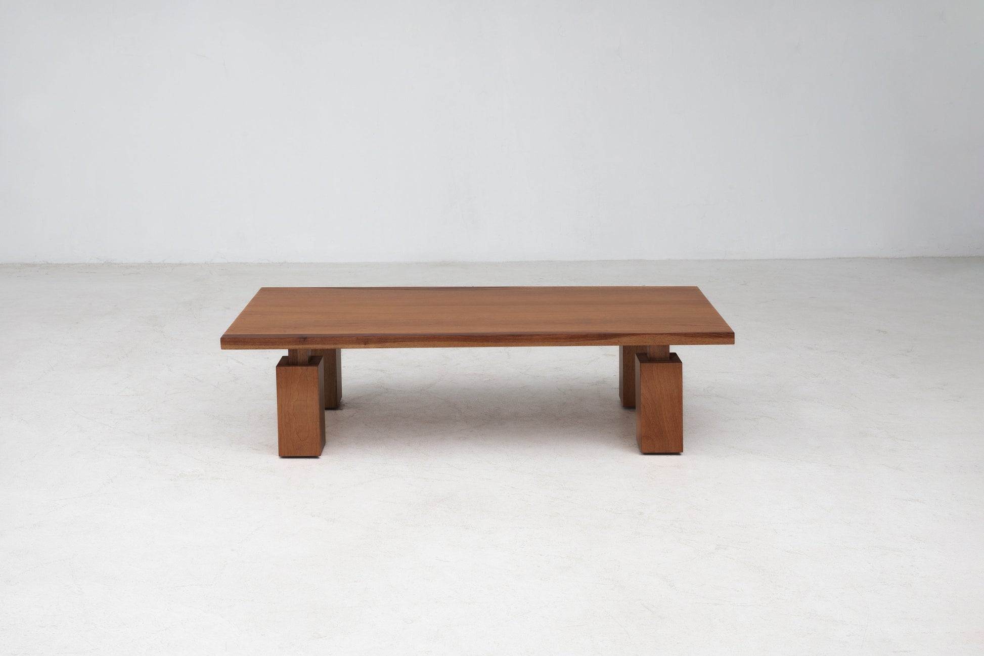 Wolo Amber 60 Coffee Table Coffee Tables