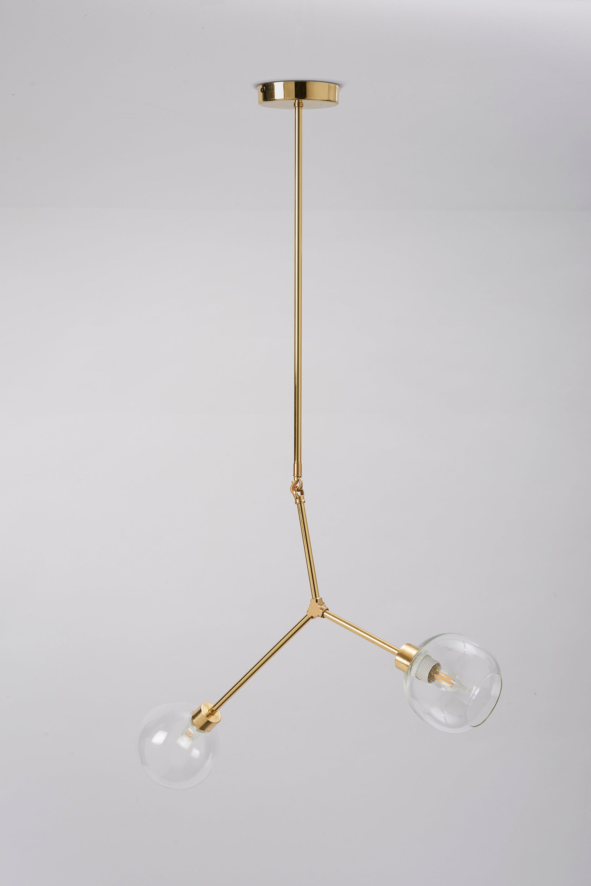 Y02 Chandelier Chandeliers