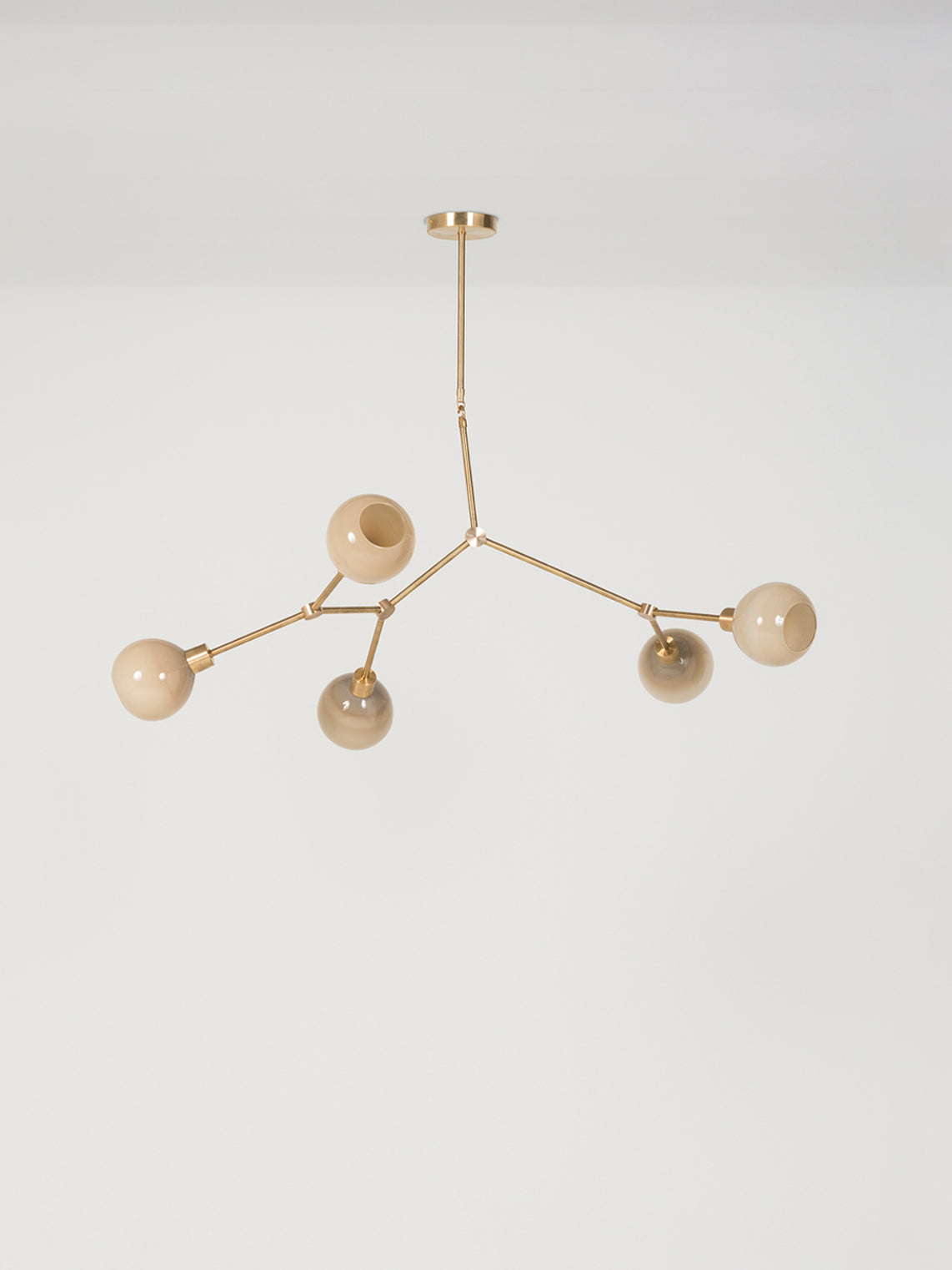 Y05 Chandelier Chandeliers