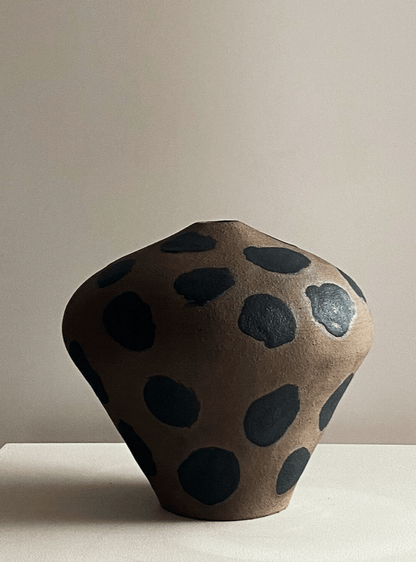 Brown Mottled Vase by Maku Ceramics