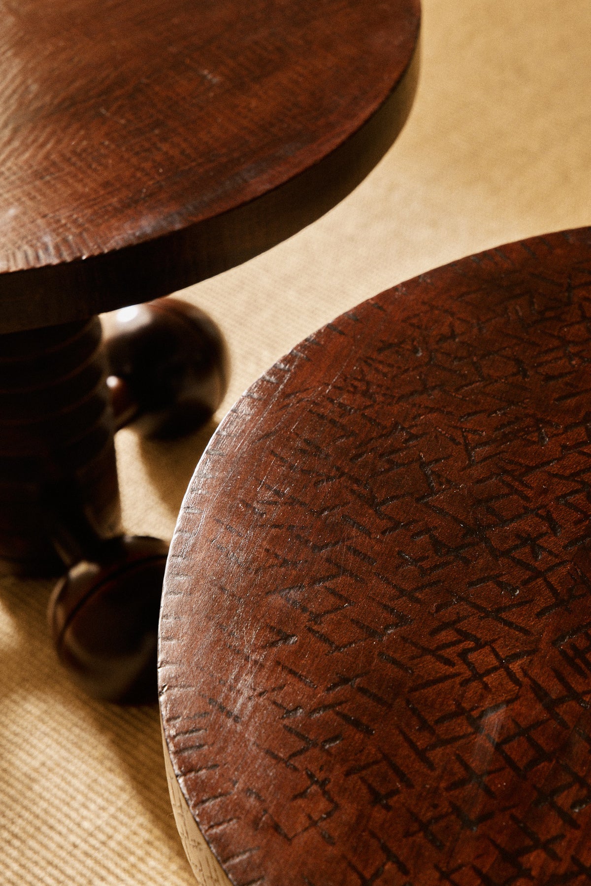 Charles Dudouyt patinated solid oak side table, close view of two tops showing the hatched edge