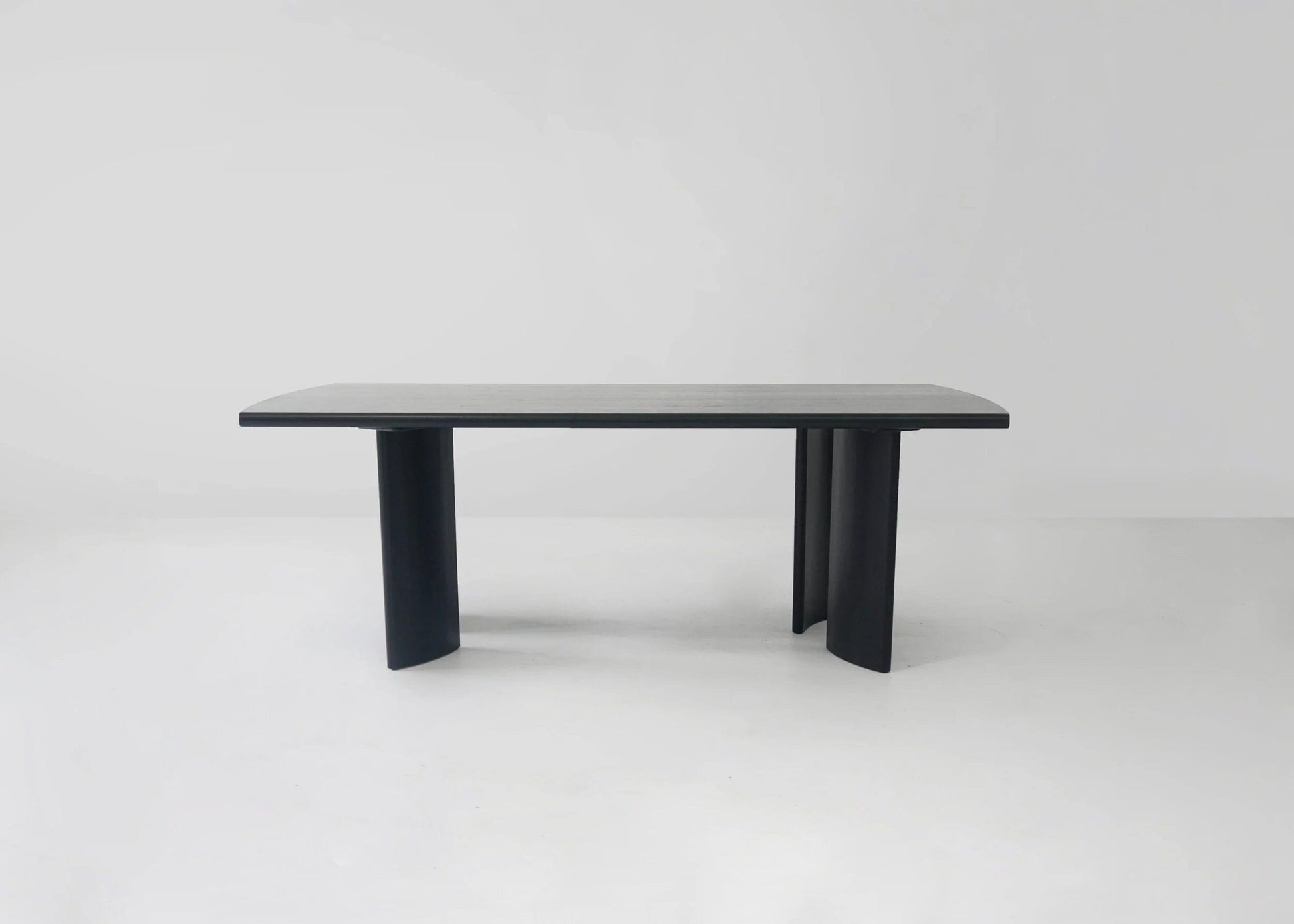 Crest Dining Table - Black Dining Tables
