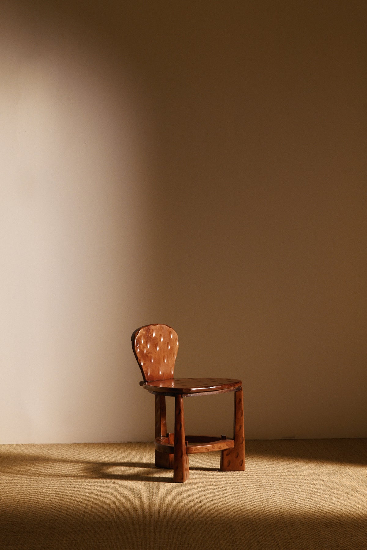 Pair of Dutch wood tripod chairs, single chair, wide front view