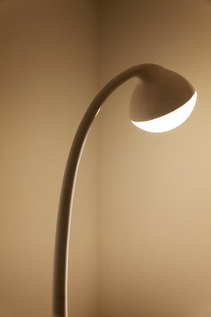 Fabio Lenci Lampione floor lamp, close view of the shade lit from beneath
