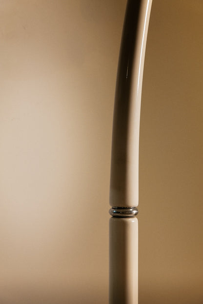 Fabio Lenci Lampione floor lamp, close view of the stem and its metal ring