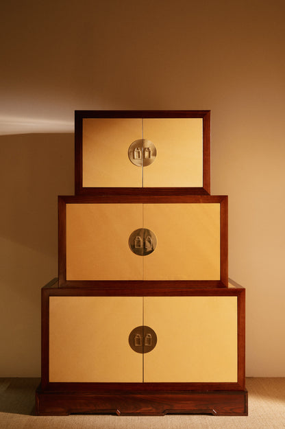 Giovanni Patrini rosewood and lacquered wood cabinet, front view