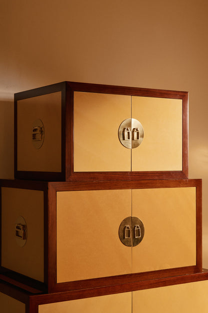 Giovanni Patrini rosewood and lacquered wood cabinet, angled view of the two upper boxes