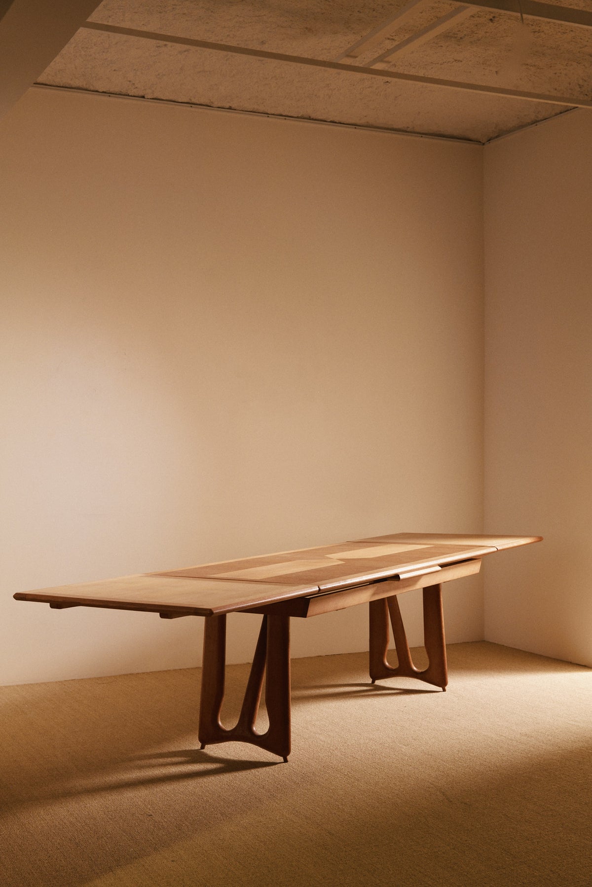Guillerme et Chambron solid oak extendable dining table, extended, front view