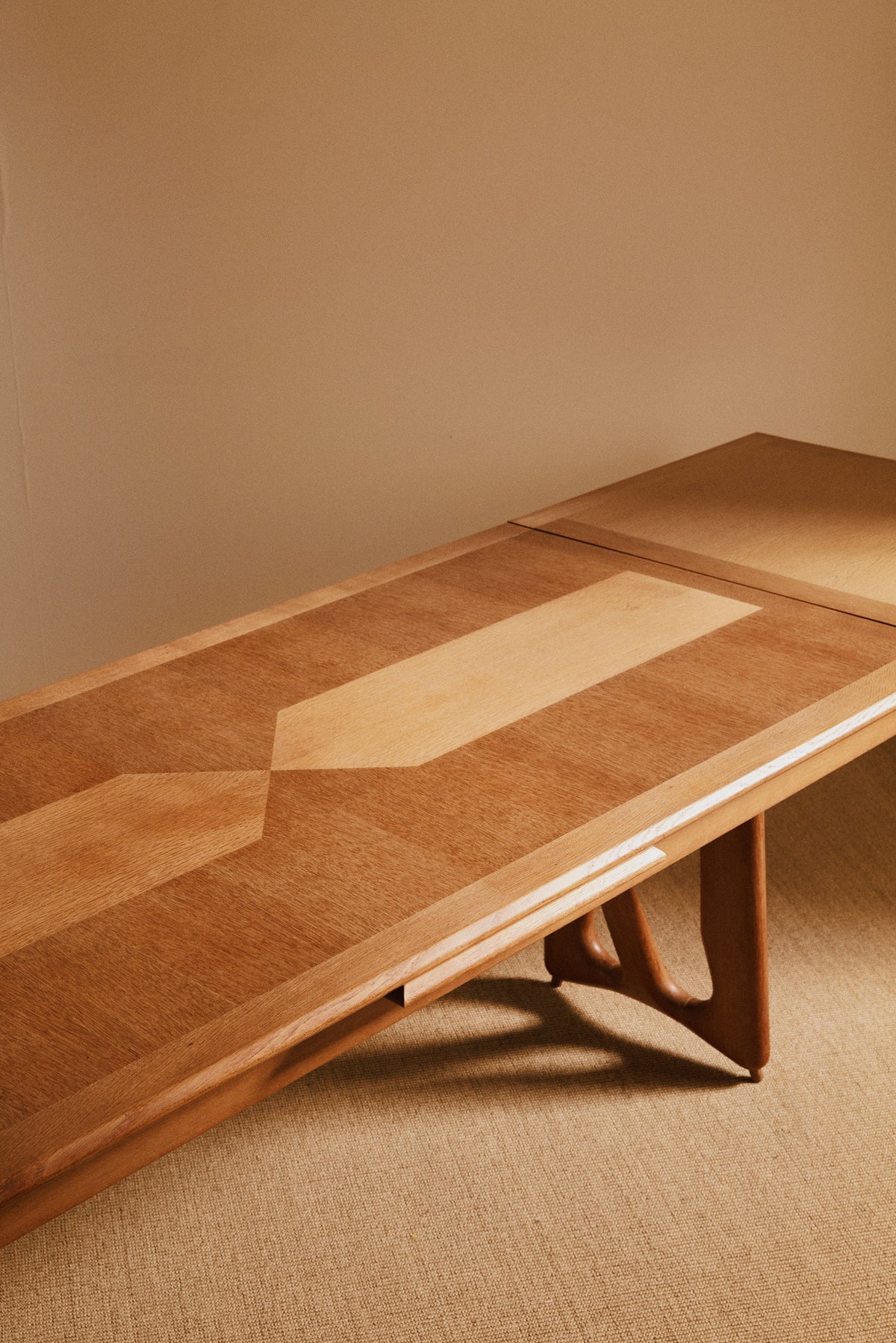 Guillerme et Chambron solid oak extendable dining table, extended, angled view of the top inlay