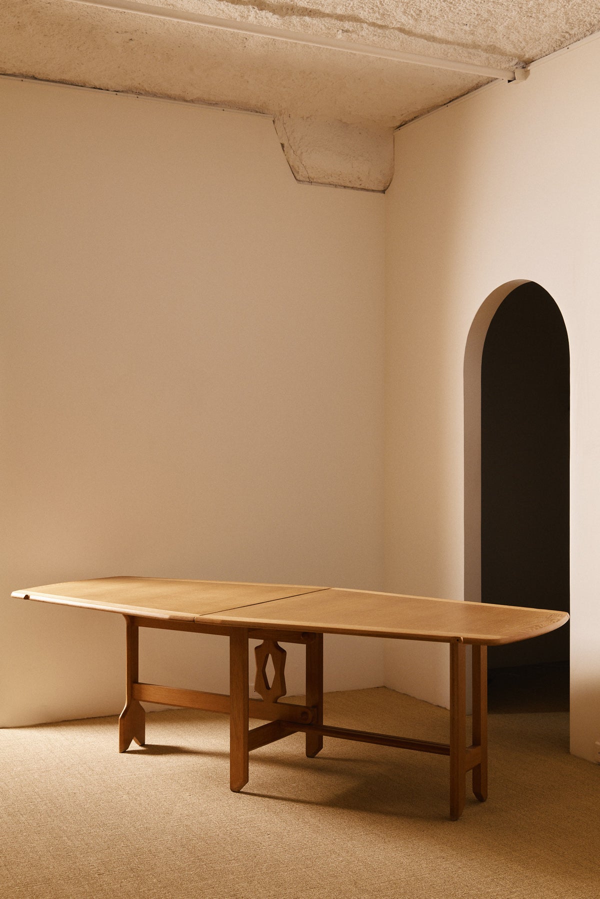 Guillerme & Chambron solid oak folding Wallet dining table, full view of the unfolded table in the room