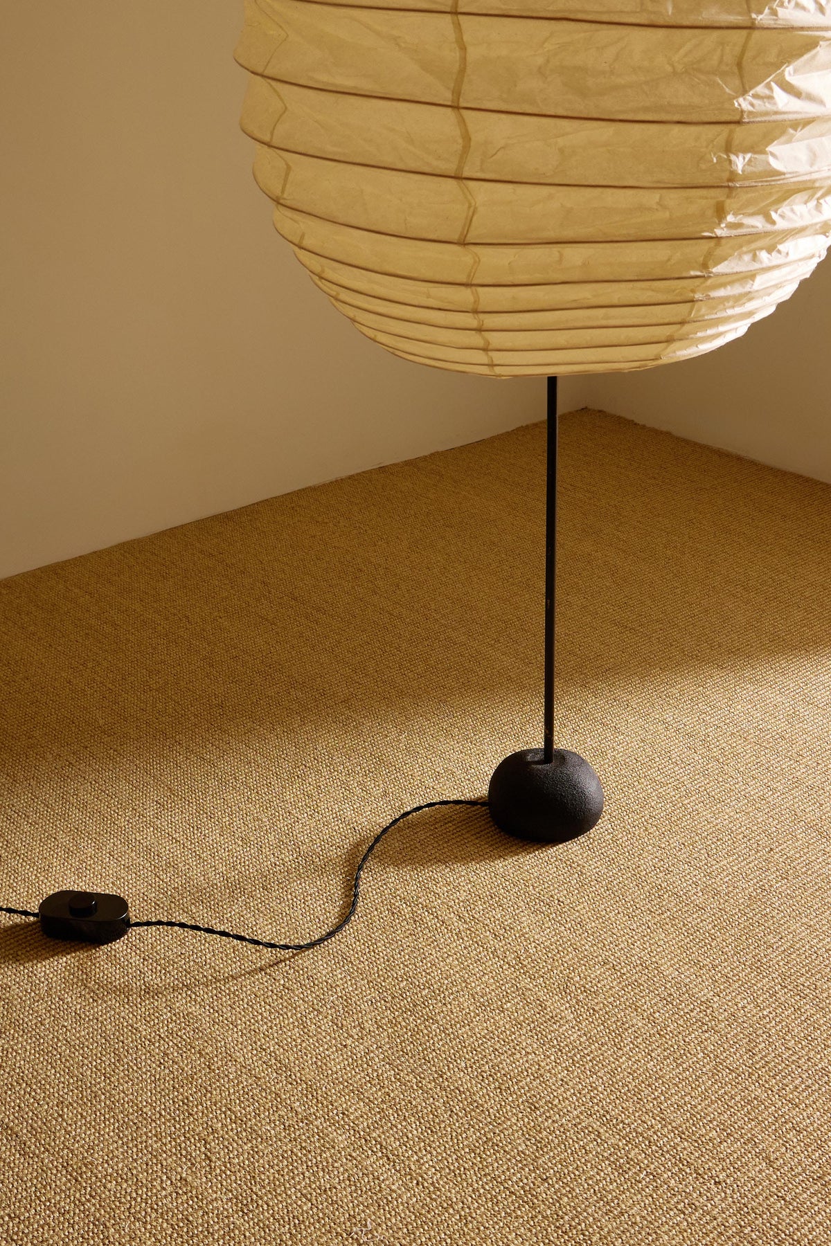 Isamu Noguchi Akari 32N floor lamp, lower shade, stem, cord and base