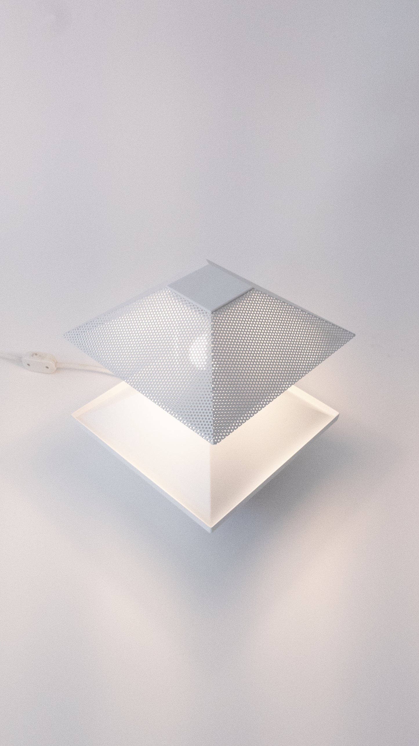 Moire Lamp 001