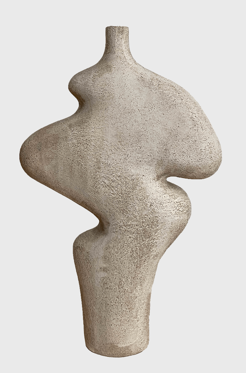 M33 IV Vase