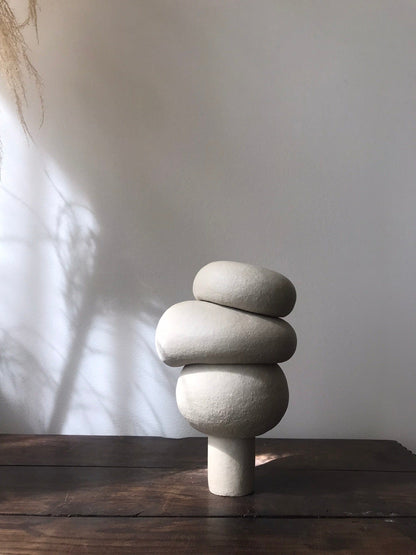Modder Being Brave by Françoise Jeffrey Vases