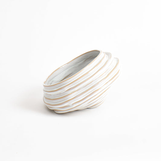 Alfonso Fruit Bowl in Shiny White Bowls