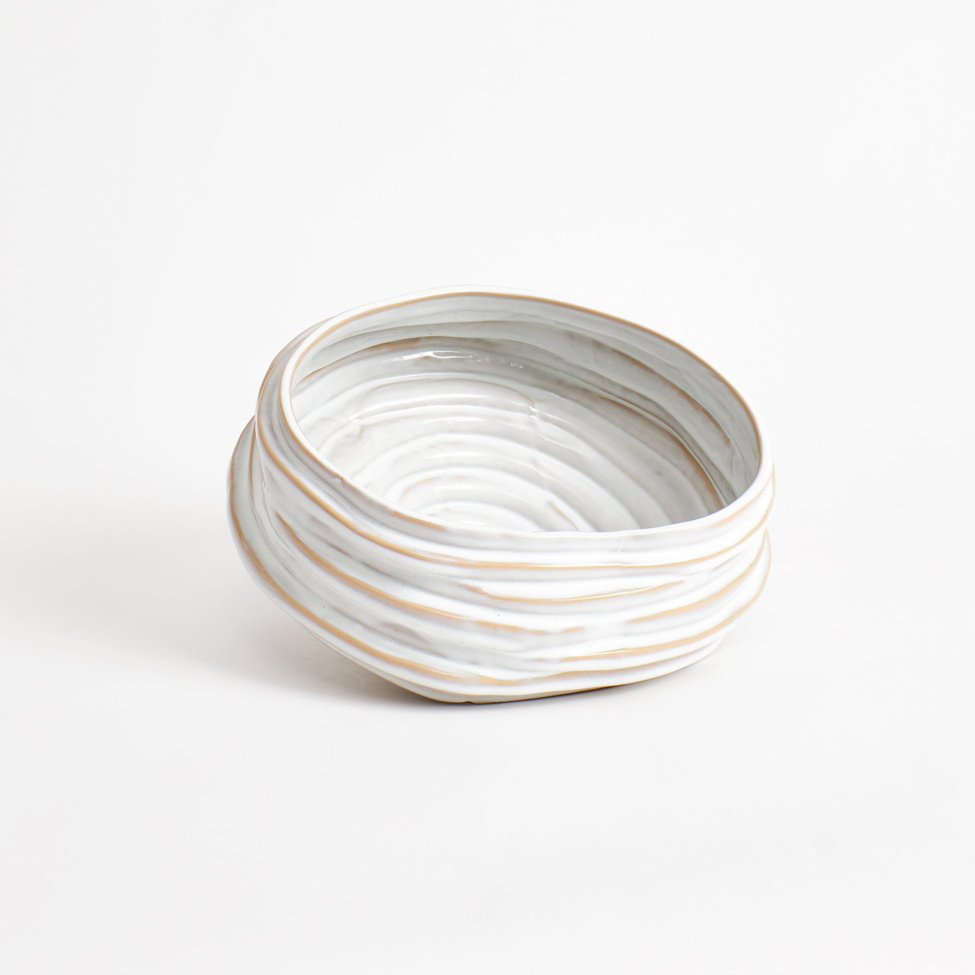 Alfonso Fruit Bowl in Shiny White Bowls