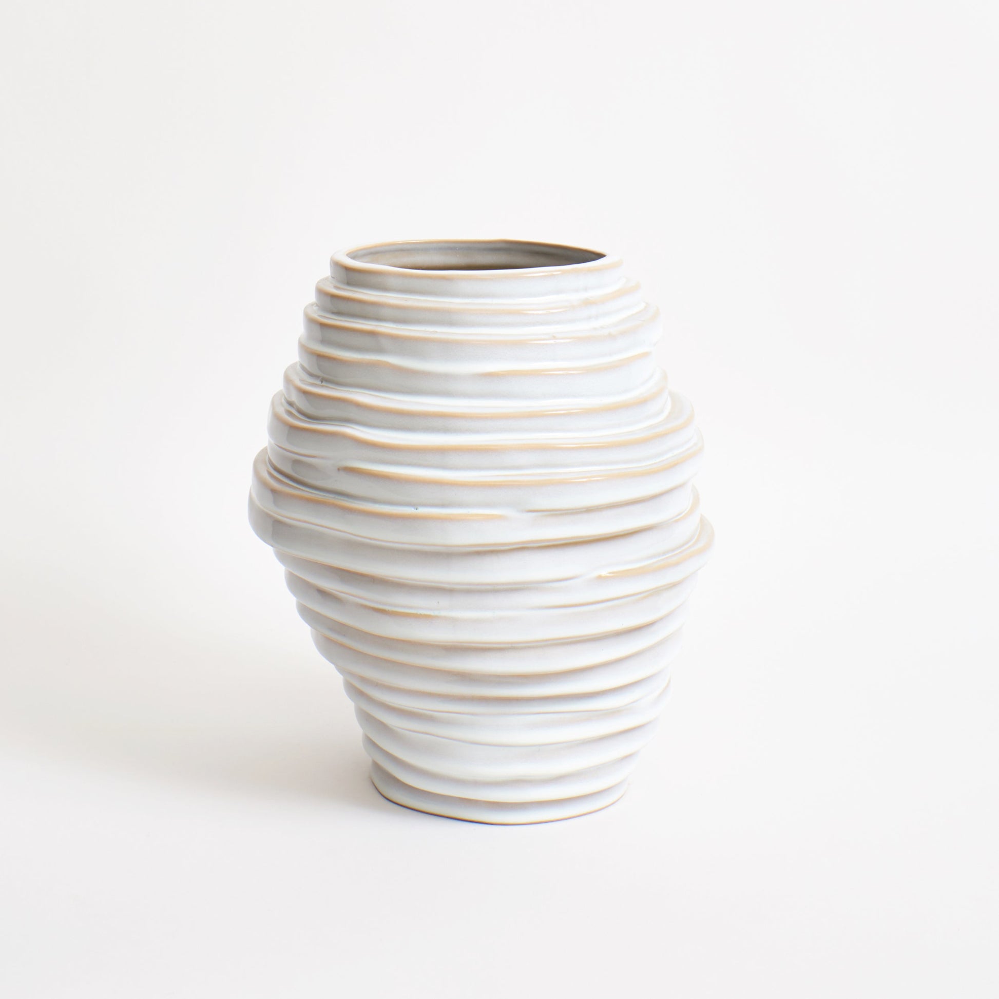 Alfonso Vase in Shiny White Vases