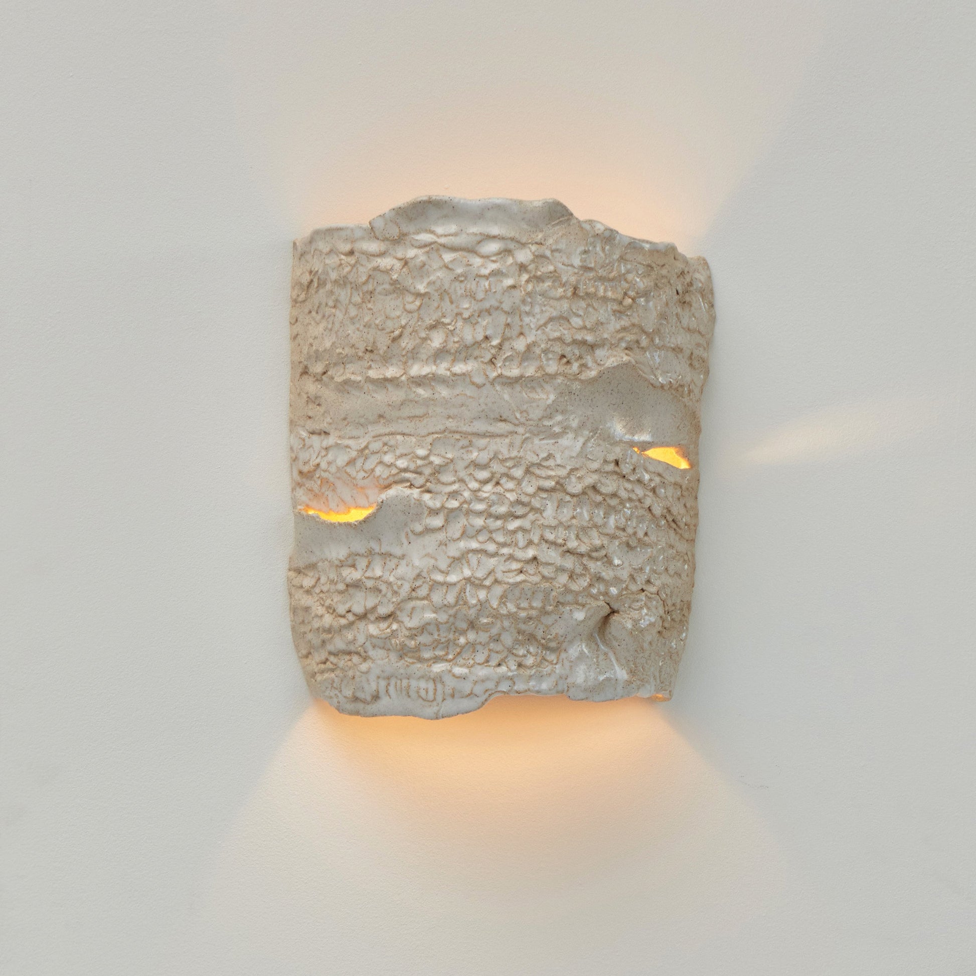 Casa Wall Light No 3 in White Sconces