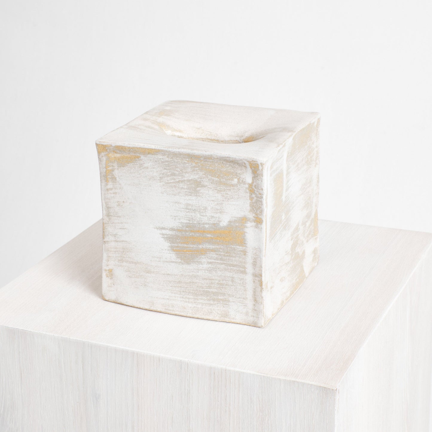 Ceramic Tissue Box - Square in Brushed White