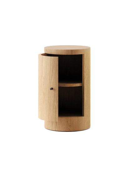Constant Nightstand in Oak, Left Nightstands