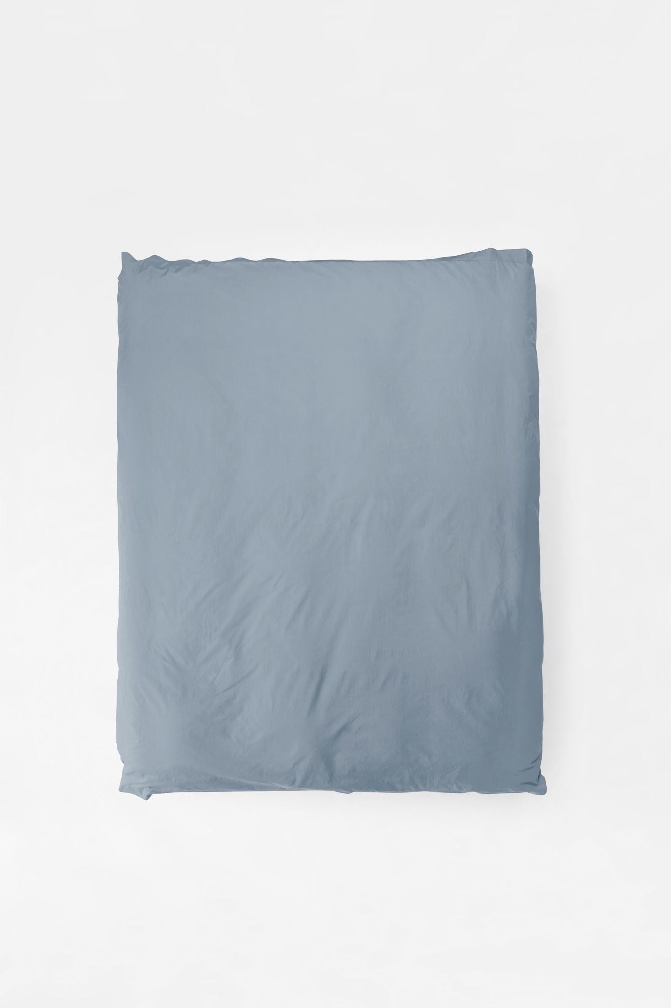Mono Organic Cotton Percale Duvet Cover - Half Blue Duvet Covers in Super King